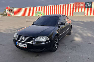 Седан Volkswagen Passat 2002 в Харькове