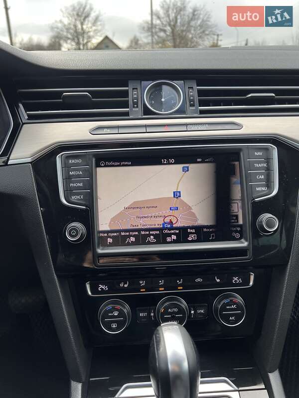 Универсал Volkswagen Passat 2015 в Хмельницком фото 24 Универсал Volkswagen Passat 2015 в Хмельницком