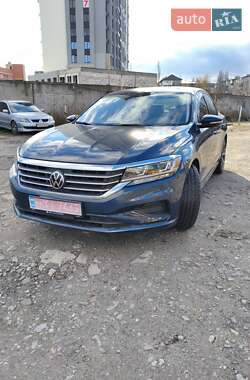 Седан Volkswagen Passat 2020 в Києві
