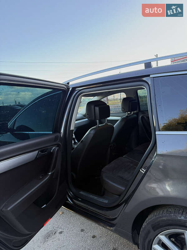 Универсал Volkswagen Passat 2011 в Березному фото 8 Универсал Volkswagen Passat 2011 в Березному