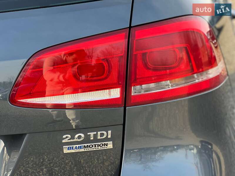 Универсал Volkswagen Passat 2012 в Стрые