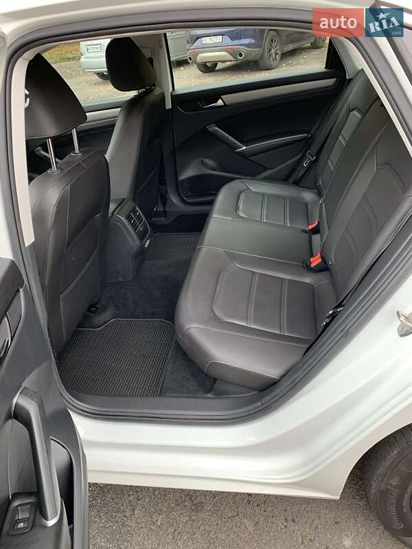 Седан Volkswagen Passat 2020 в Харькове фото 24 Седан Volkswagen Passat 2020 в Харькове