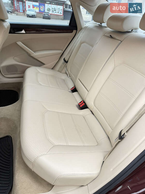 Седан Volkswagen Passat 2012 в Броварах фото 14 Седан Volkswagen Passat 2012 в Броварах