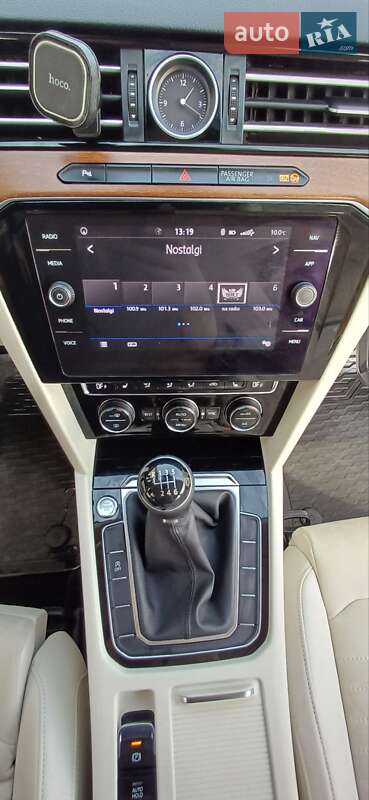 Универсал Volkswagen Passat 2019 в Ивано-Франковске