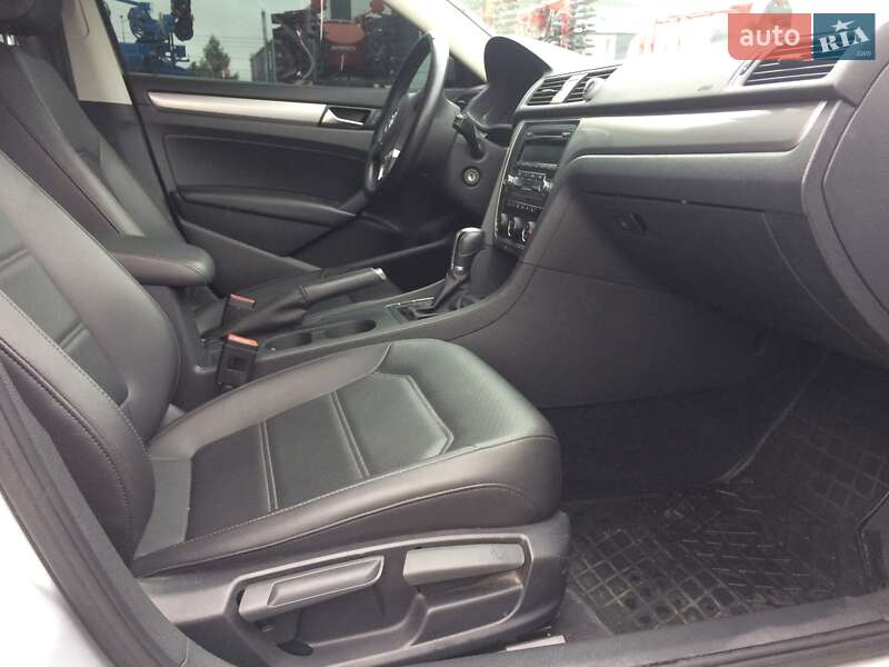 Седан Volkswagen Passat 2014 в Сумах