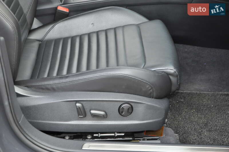 Седан Volkswagen Passat 2017 в Одессе