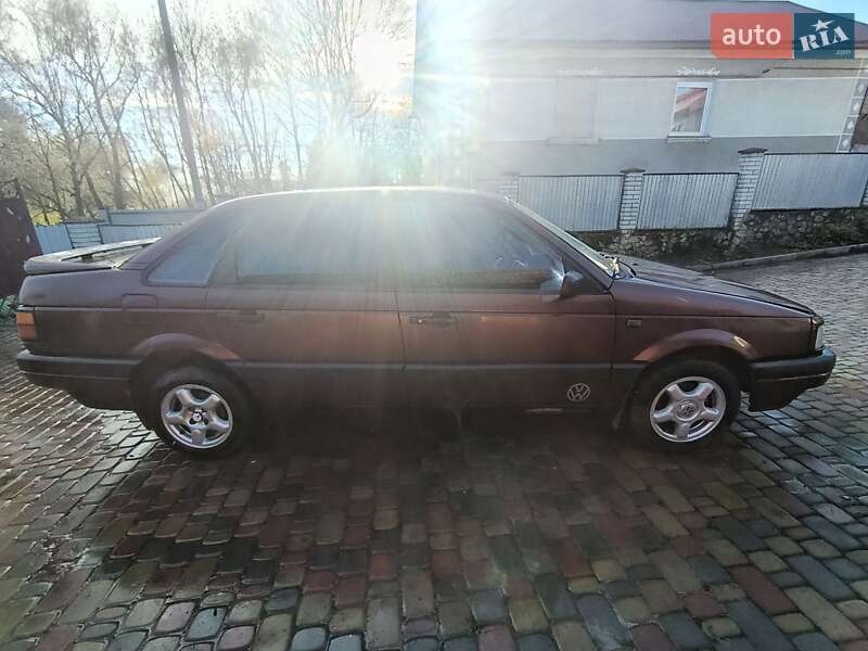 Седан Volkswagen Passat 1991 в Тернополе фото 12 Седан Volkswagen Passat 1991 в Тернополе