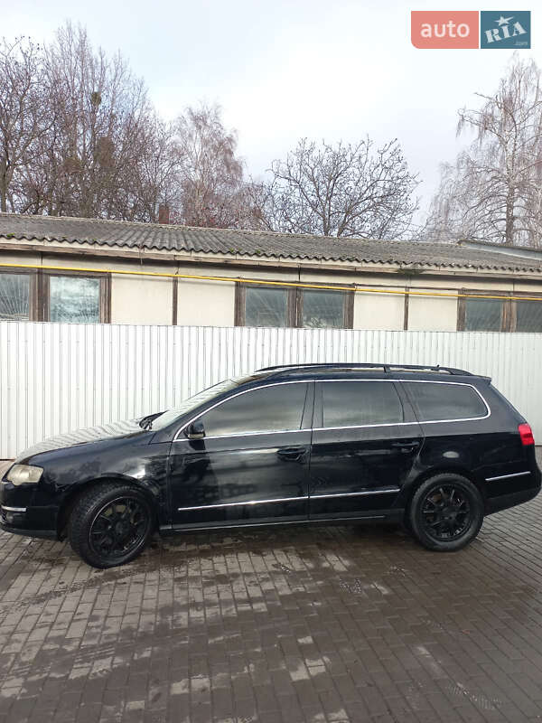 Универсал Volkswagen Passat 2006 в Тальном фото 3 Универсал Volkswagen Passat 2006 в Тальном