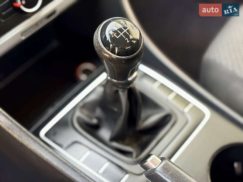 Седан Volkswagen Passat 2014 в Кременчуге фото 18 Седан Volkswagen Passat 2014 в Кременчуге