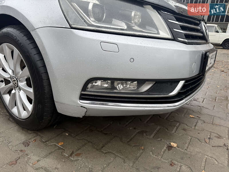 Универсал Volkswagen Passat 2011 в Львове фото 5 Универсал Volkswagen Passat 2011 в Львове