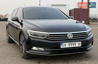 Седан Volkswagen Passat 2014 в Одесі