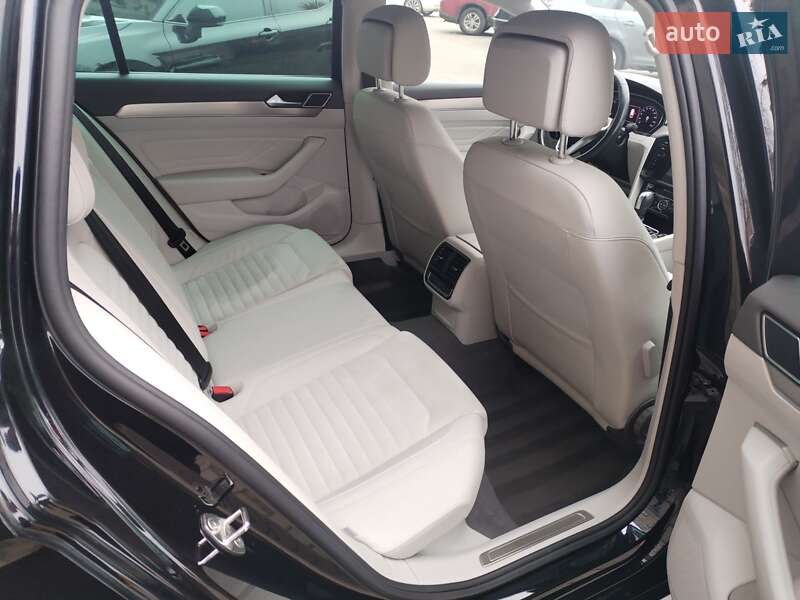 Универсал Volkswagen Passat 2020 в Черкассах
