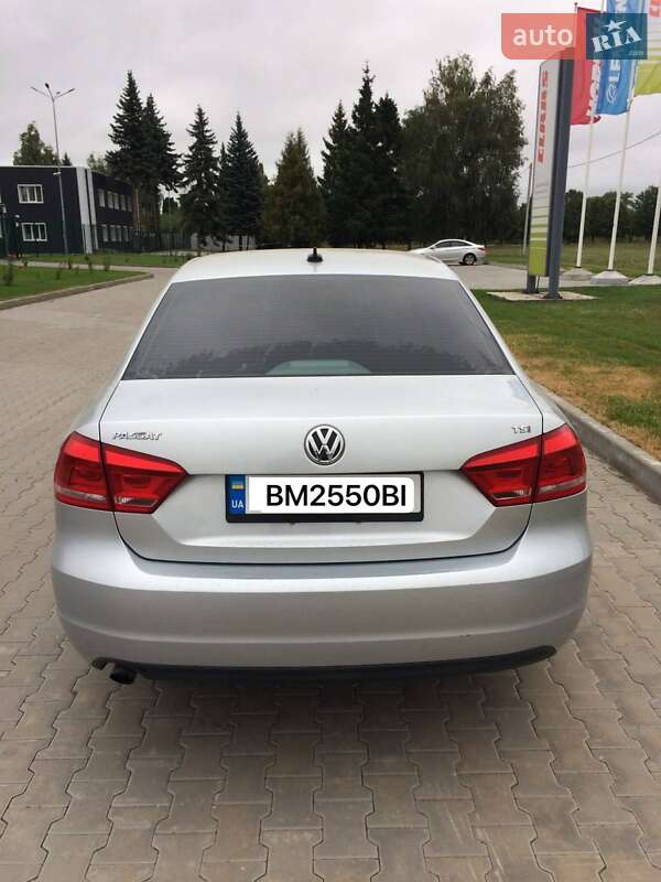 Седан Volkswagen Passat 2014 в Сумах