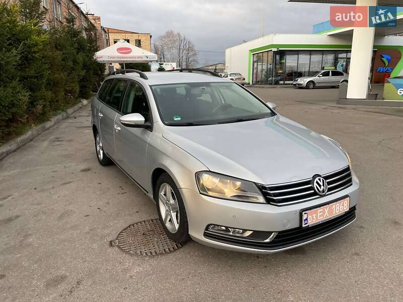 Универсал Volkswagen Passat 2013 в Миргороде