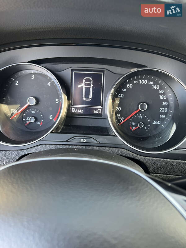 Универсал Volkswagen Passat 2015 в Тульчине фото 17 Универсал Volkswagen Passat 2015 в Тульчине