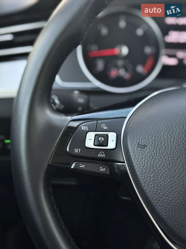 Универсал Volkswagen Passat 2016 в Черновцах фото 35 Универсал Volkswagen Passat 2016 в Черновцах
