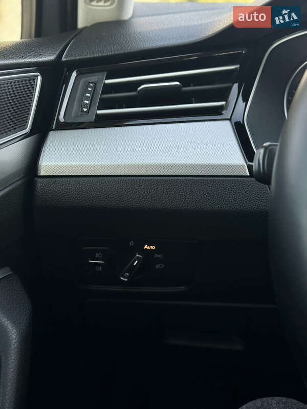 Универсал Volkswagen Passat 2016 в Черновцах фото 39 Универсал Volkswagen Passat 2016 в Черновцах