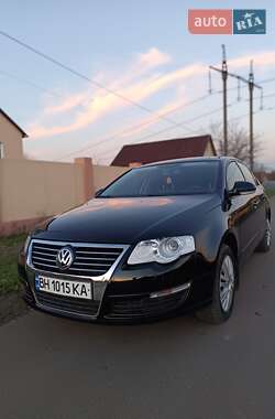 Седан Volkswagen Passat 2008 в Одессе