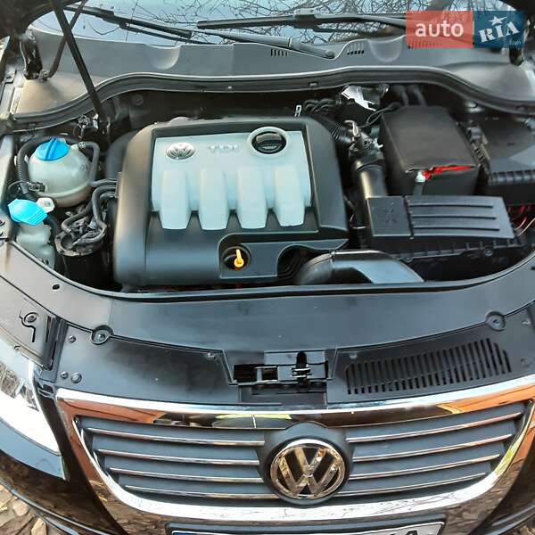 Седан Volkswagen Passat 2008 в Одессе