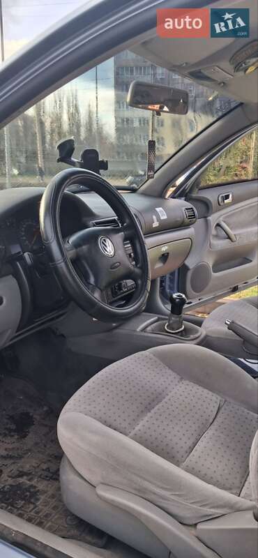 Универсал Volkswagen Passat 2000 в Николаеве