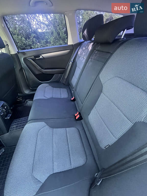 Универсал Volkswagen Passat 2013 в Сельцо