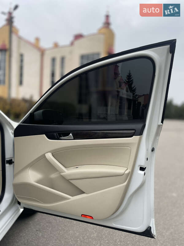Седан Volkswagen Passat 2014 в Тернополе фото 8 Седан Volkswagen Passat 2014 в Тернополе