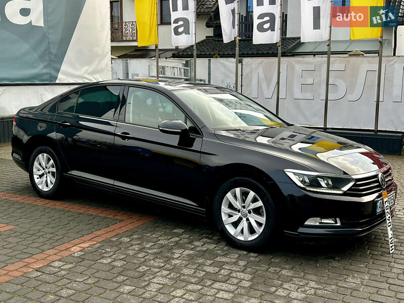 Седан Volkswagen Passat 2017 в Тернополе