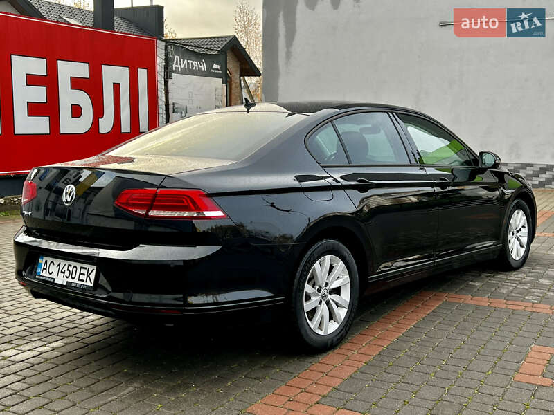 Седан Volkswagen Passat 2017 в Тернополе