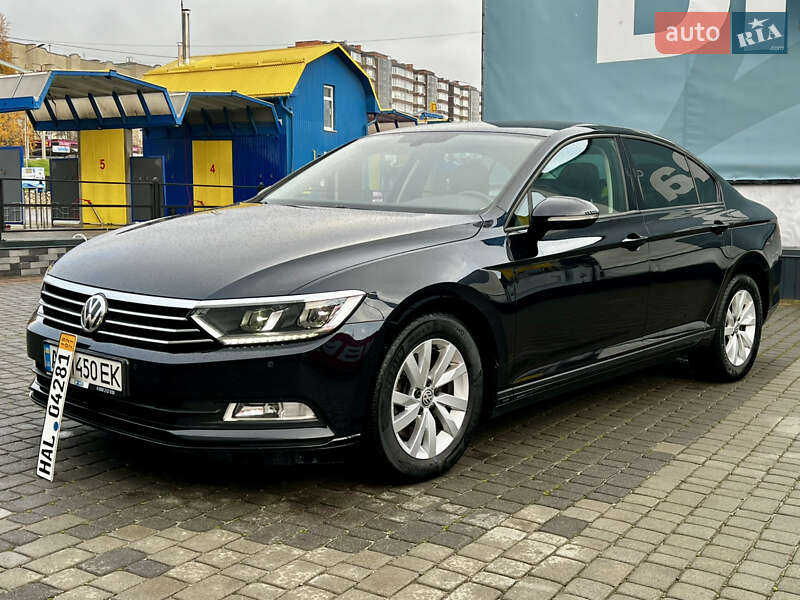 Седан Volkswagen Passat 2017 в Тернополе
