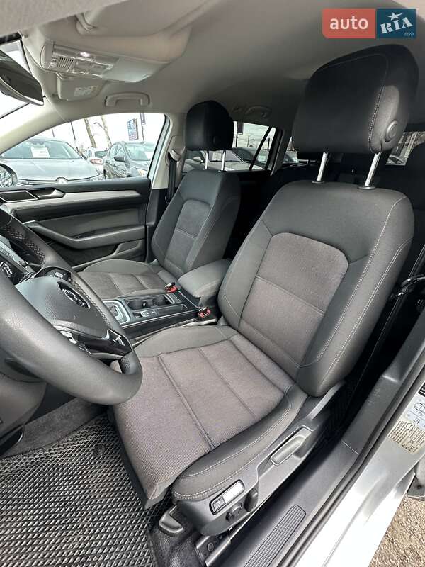 Универсал Volkswagen Passat 2015 в Белогородке