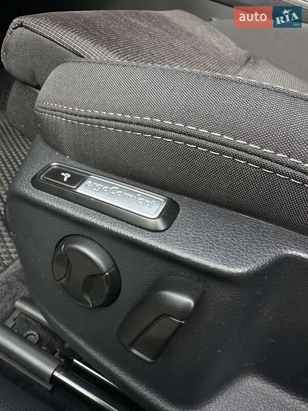 Универсал Volkswagen Passat 2015 в Белогородке