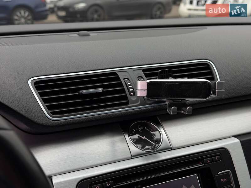 Универсал Volkswagen Passat 2013 в Кривом Роге