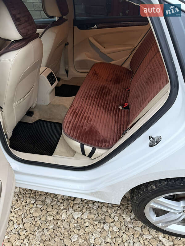 Седан Volkswagen Passat 2012 в Тернополе фото 53 Седан Volkswagen Passat 2012 в Тернополе