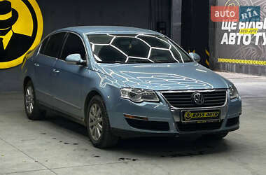 Седан Volkswagen Passat 2005 в Черновцах