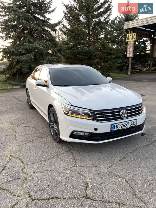 Volkswagen Passat 2013 Volkswagen Passat 2013