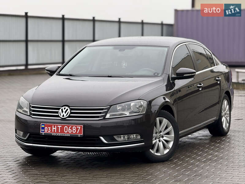 Седан Volkswagen Passat 2011 в Луцке фото 20 Седан Volkswagen Passat 2011 в Луцке
