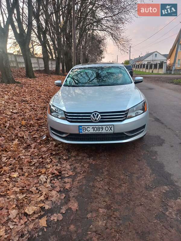 Седан Volkswagen Passat 2014 в Горохові