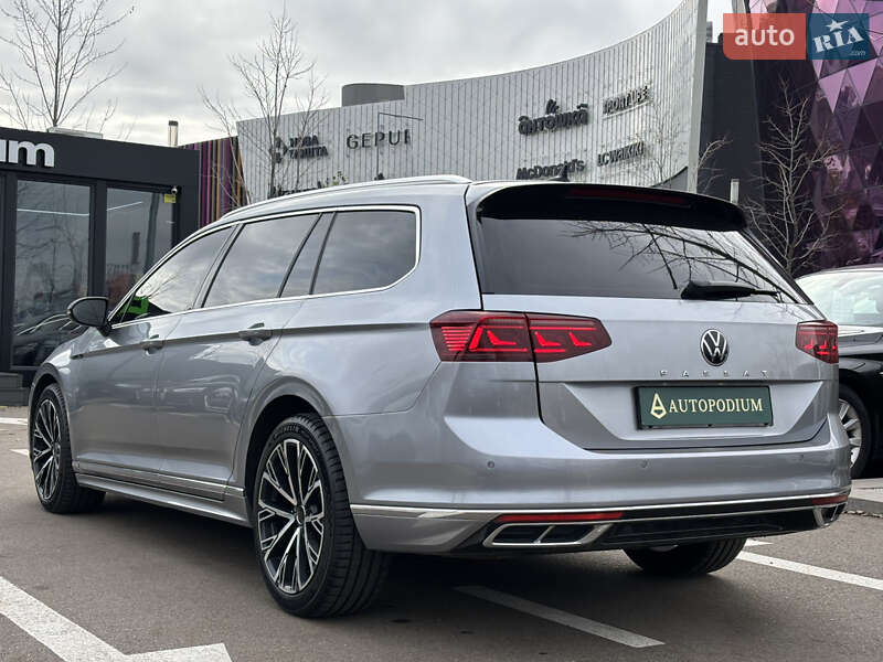 Универсал Volkswagen Passat 2020 в Киеве фото 14 Универсал Volkswagen Passat 2020 в Киеве