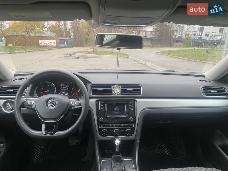 Седан Volkswagen Passat 2015 в Житомире фото 8 Седан Volkswagen Passat 2015 в Житомире