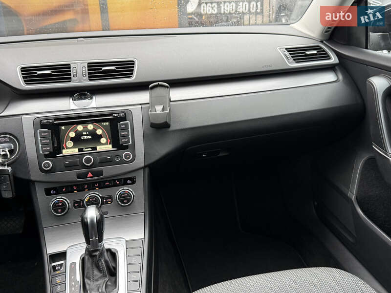 Универсал Volkswagen Passat 2014 в Стрые