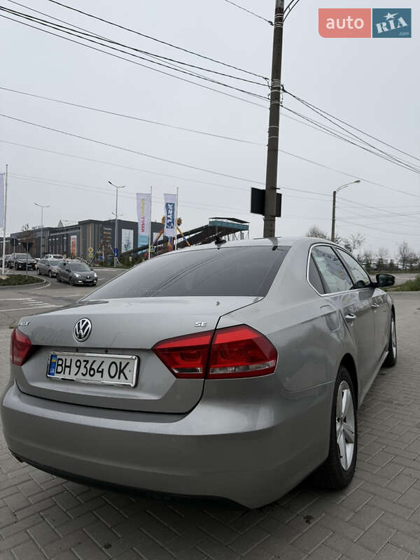 Седан Volkswagen Passat 2012 в Одессе