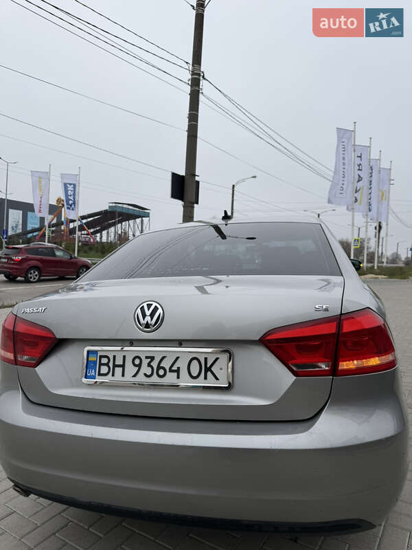 Седан Volkswagen Passat 2012 в Одессе