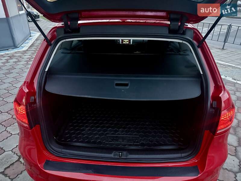 Універсал Volkswagen Passat 2014 в Львові фото 12 Універсал Volkswagen Passat 2014 в Львові