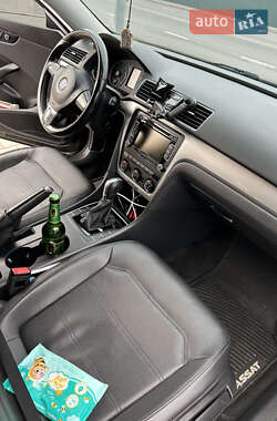 Седан Volkswagen Passat 2015 в Вишневом