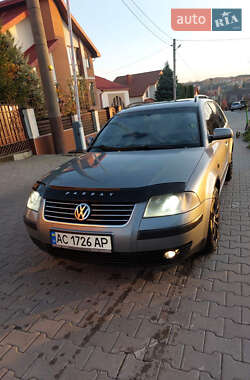 Універсал Volkswagen Passat 2002 в Тернополі