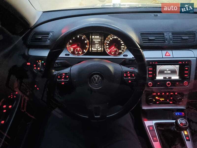 Седан Volkswagen Passat 2009 в Виннице