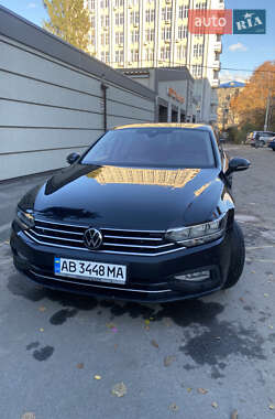 Седан Volkswagen Passat 2020 в Вінниці
