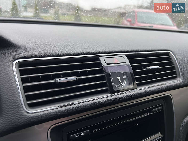 Седан Volkswagen Passat 2014 в Малине