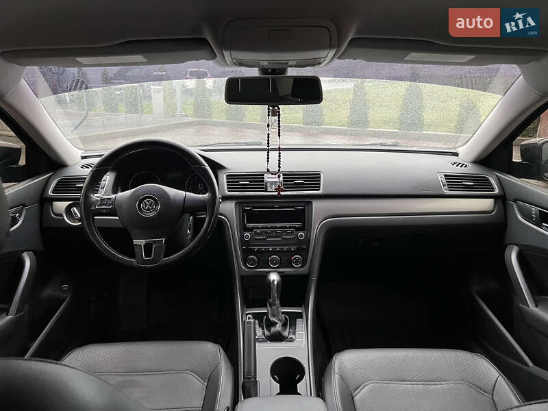 Седан Volkswagen Passat 2014 в Малине