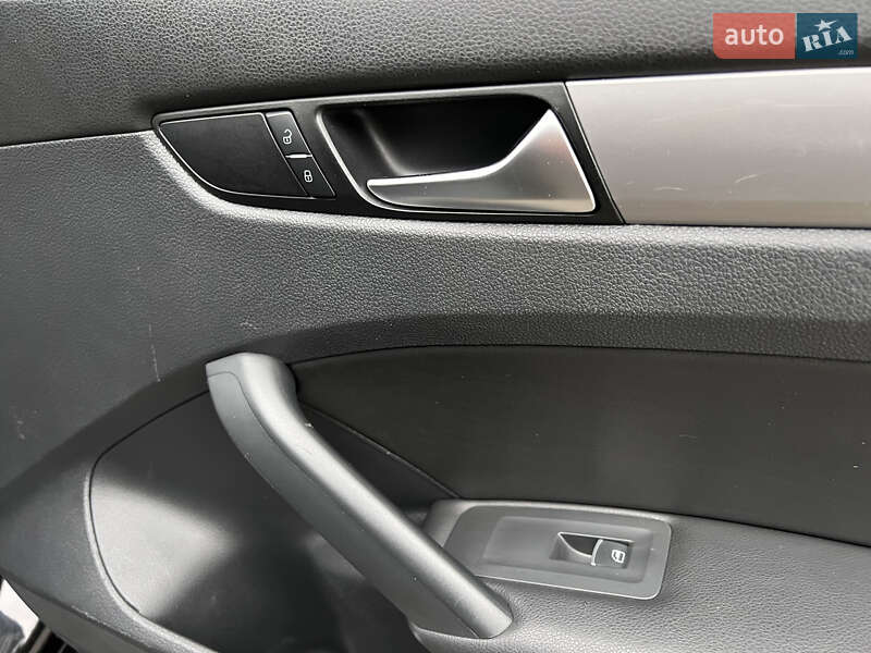 Седан Volkswagen Passat 2014 в Малине